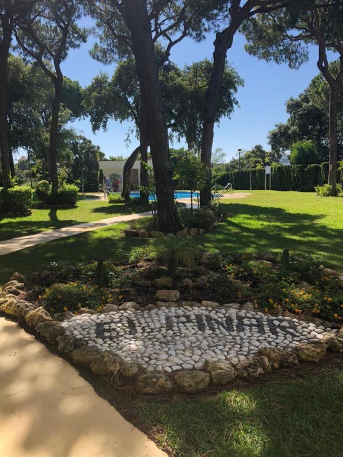 Ansa Beach Apartment - Cabopino, Marbella - Garden Level Exterior foto